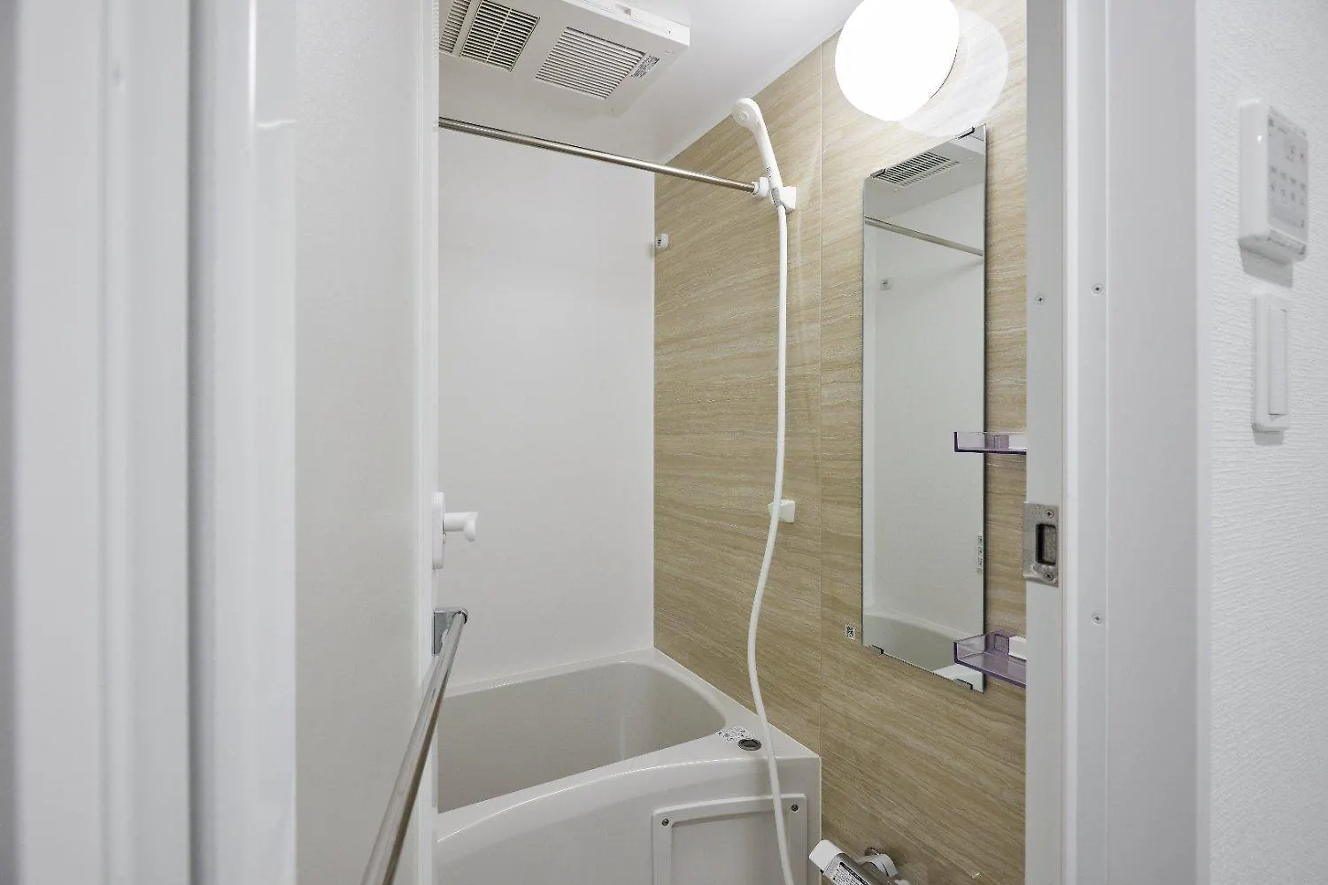 Wellsquareism Ikebukuro East Apartment Tokyo