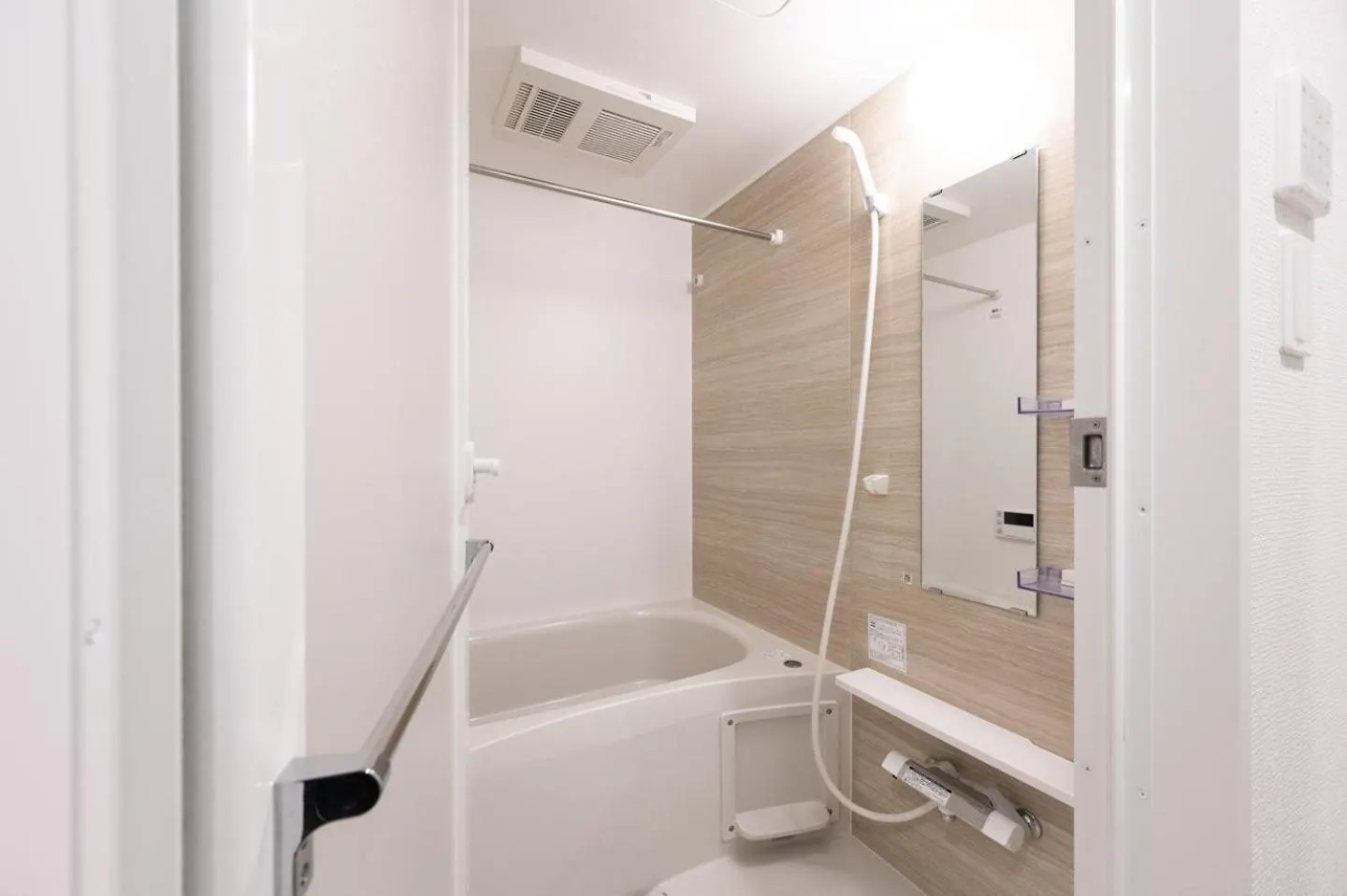 Wellsquareism Ikebukuro East Apartment Tokyo