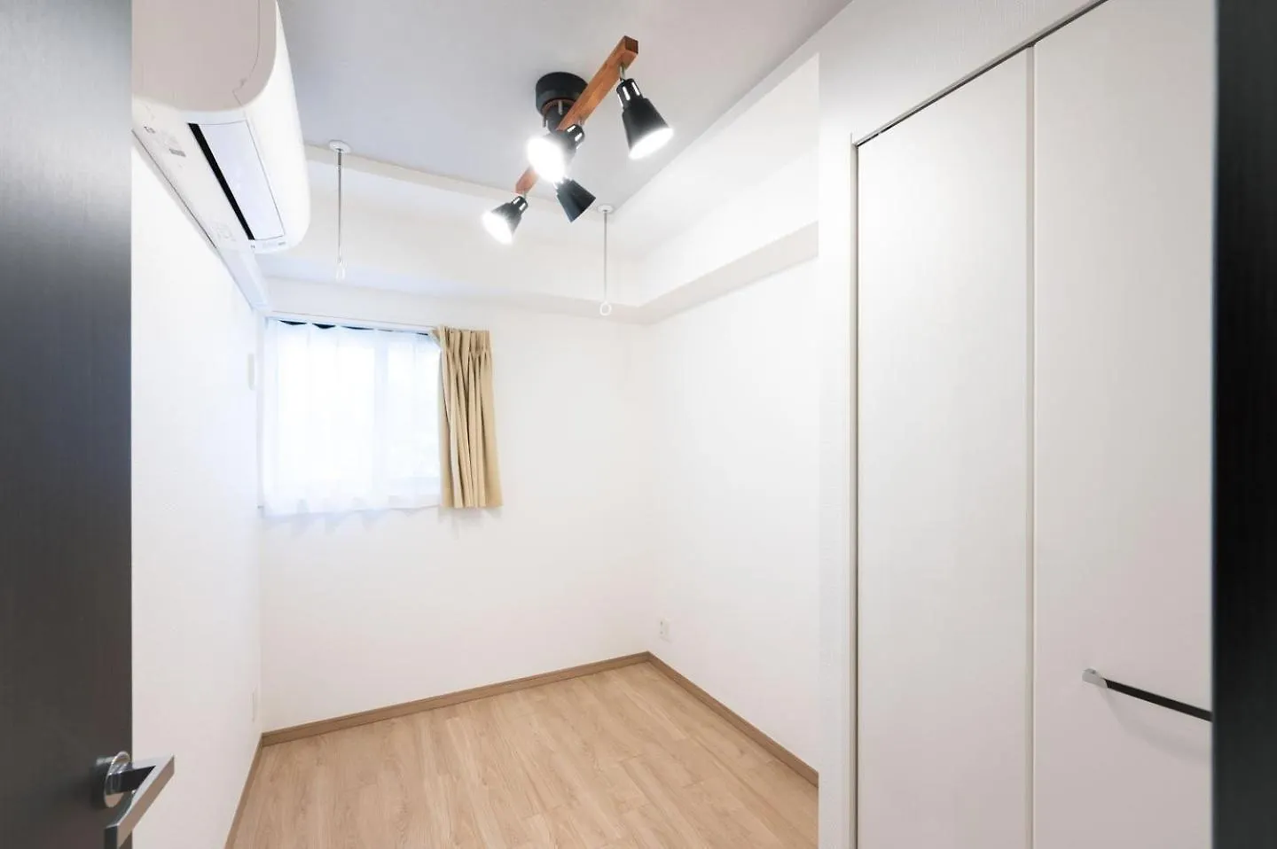 Wellsquareism Ikebukuro East Apartment Tokyo Japan