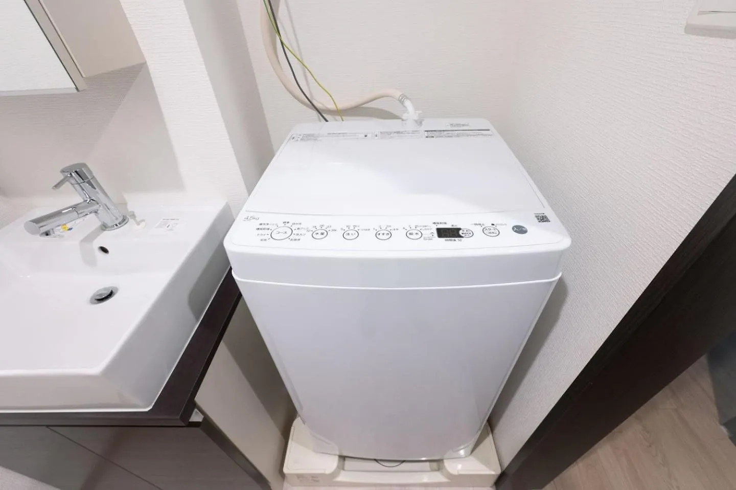 Wellsquareism Ikebukuro East Apartment Tokyo 0*,  Japan